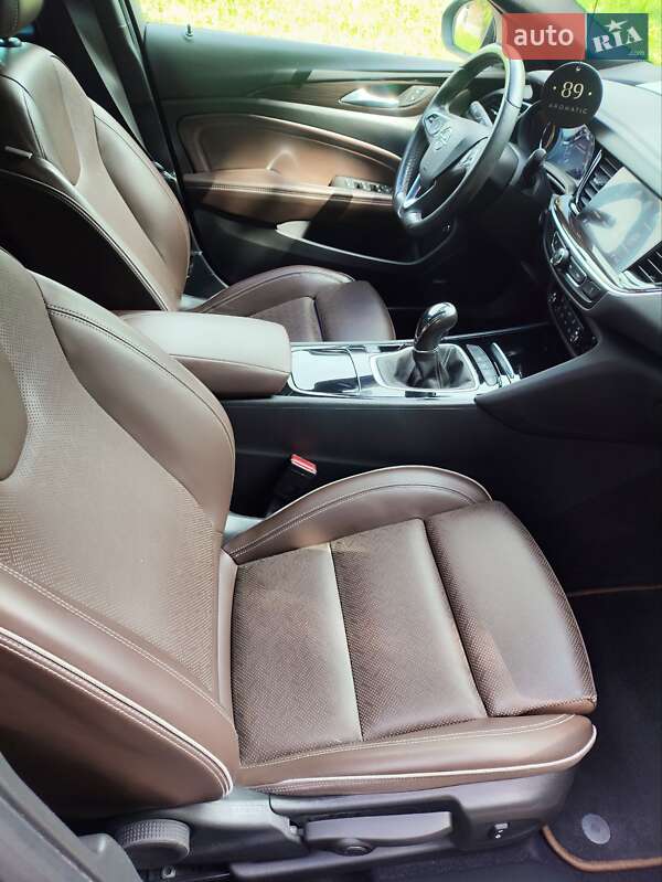 Универсал Opel Insignia 2021 в Ровно