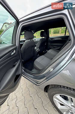 Универсал Opel Insignia 2021 в 