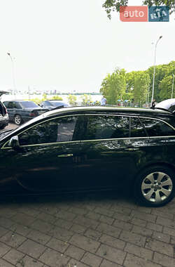 Універсал Opel Insignia 2011 в 