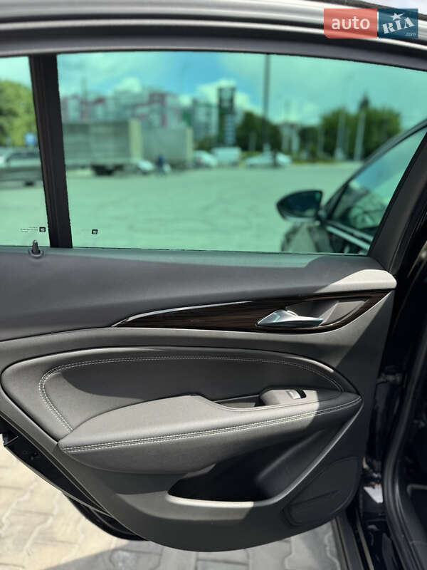 Ліфтбек Opel Insignia 2019 в Луцьку