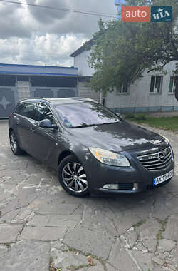 Універсал Opel Insignia 2010 в Харкові
