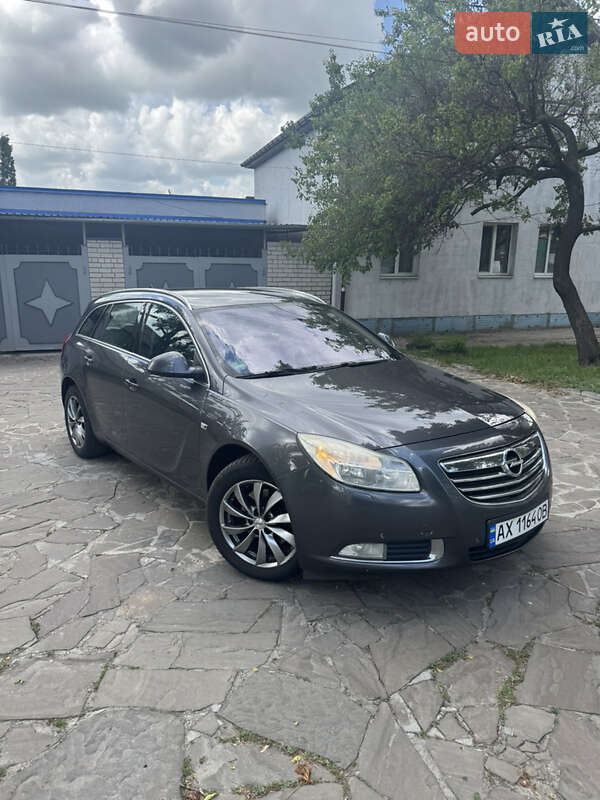 Универсал Opel Insignia 2010 в Харькове