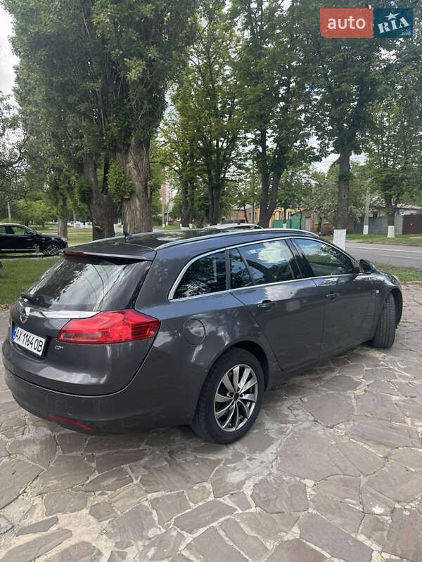 Универсал Opel Insignia 2010 в Харькове