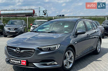 Универсал Opel Insignia 2019 в 
