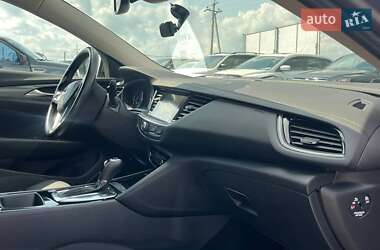Универсал Opel Insignia 2019 в 