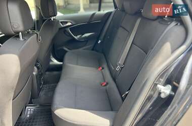 Універсал Opel Insignia 2012 в 