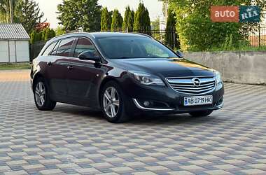 Универсал Opel Insignia 2014 в 