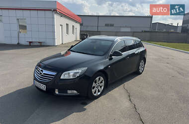 Універсал Opel Insignia 2014 в Києві