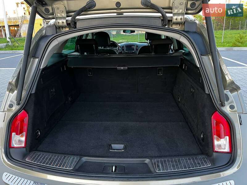 Универсал Opel Insignia 2014 в Львове