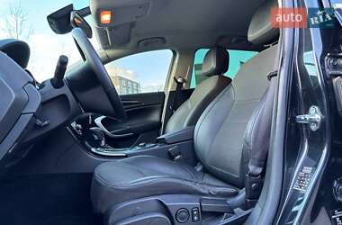 Универсал Opel Insignia 2013 в 