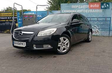 Универсал Opel Insignia 2013 в Умани