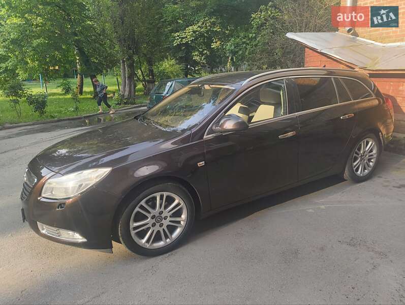 Универсал Opel Insignia 2010 в Хмельницком