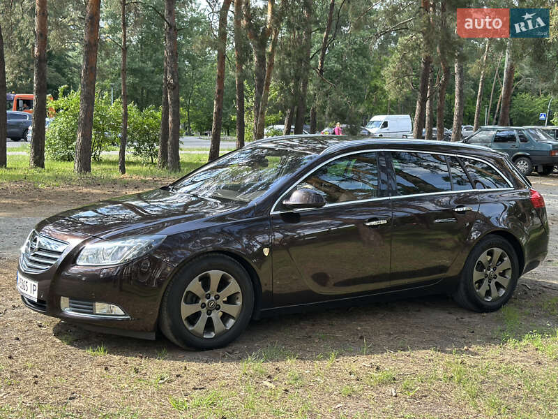Универсал Opel Insignia 2012 в Киеве