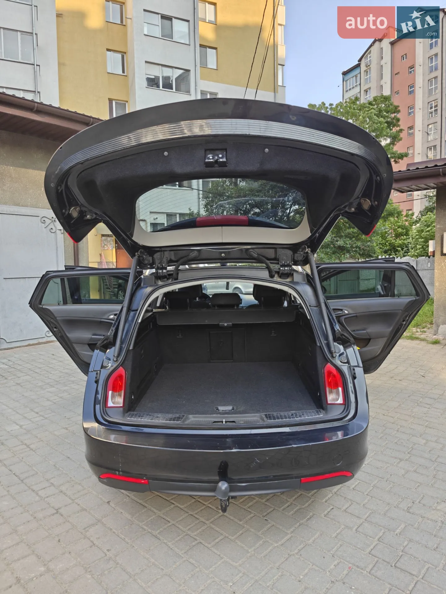 2012 Opel Insignia - мініатюра 16