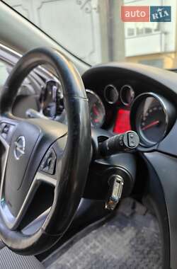 Універсал Opel Insignia 2012 в Івано-Франківську