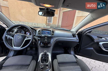 Лифтбек Opel Insignia 2010 в 