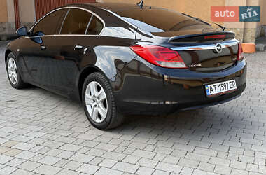 Лифтбек Opel Insignia 2010 в 