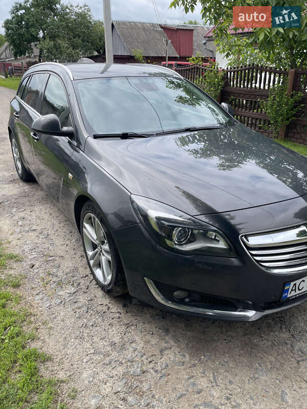 Универсал Opel Insignia 2013 в Луцке