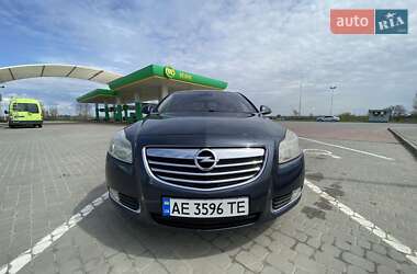 Седан Opel Insignia 2009 в 