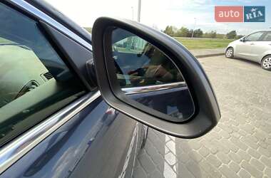 Седан Opel Insignia 2009 в 