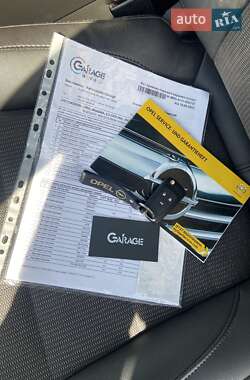 Седан Opel Insignia 2009 в 