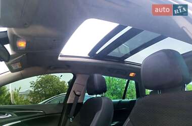 Универсал Opel Insignia 2015 в 