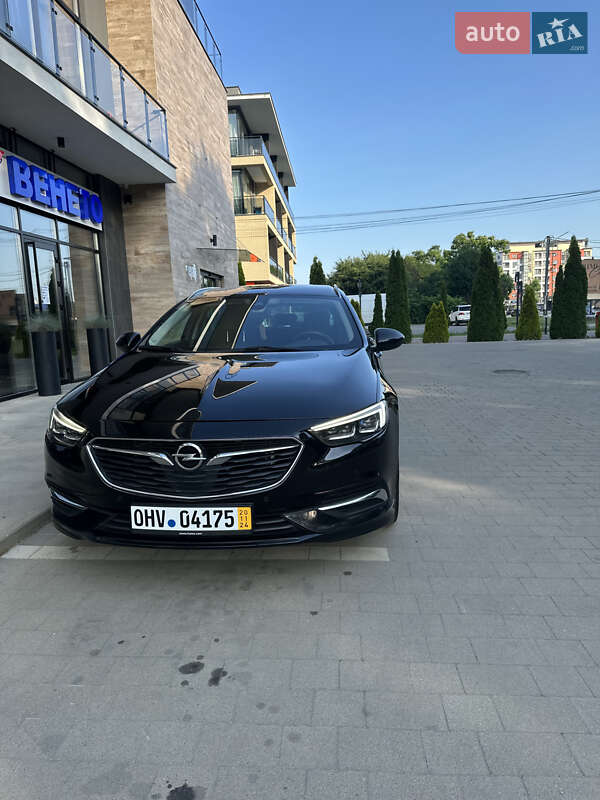 Универсал Opel Insignia 2019 в 