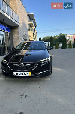 Универсал Opel Insignia 2019 в 