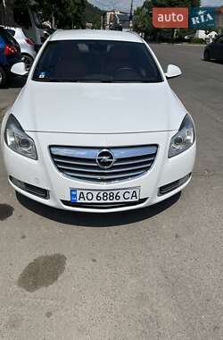 Универсал Opel Insignia 2011 в Ужгороде