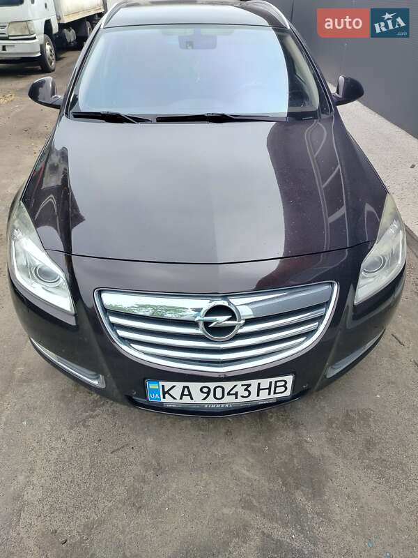 Универсал Opel Insignia 2010 в Киеве фото 3 Универсал Opel Insignia 2010 в Киеве