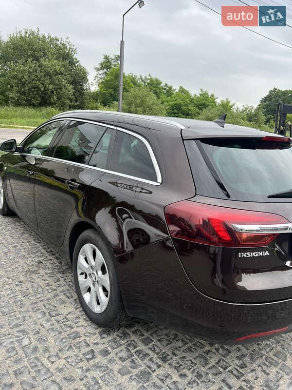 Универсал Opel Insignia 2014 в Львове