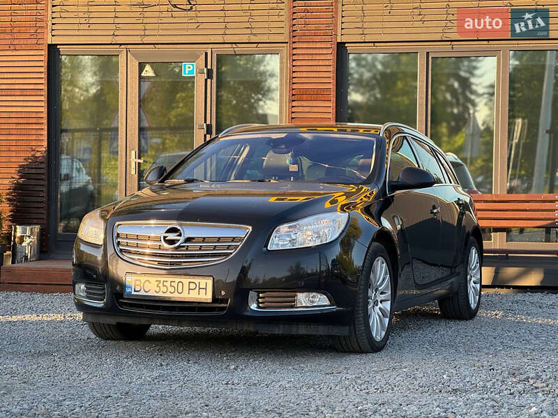 Opel Insignia 2010