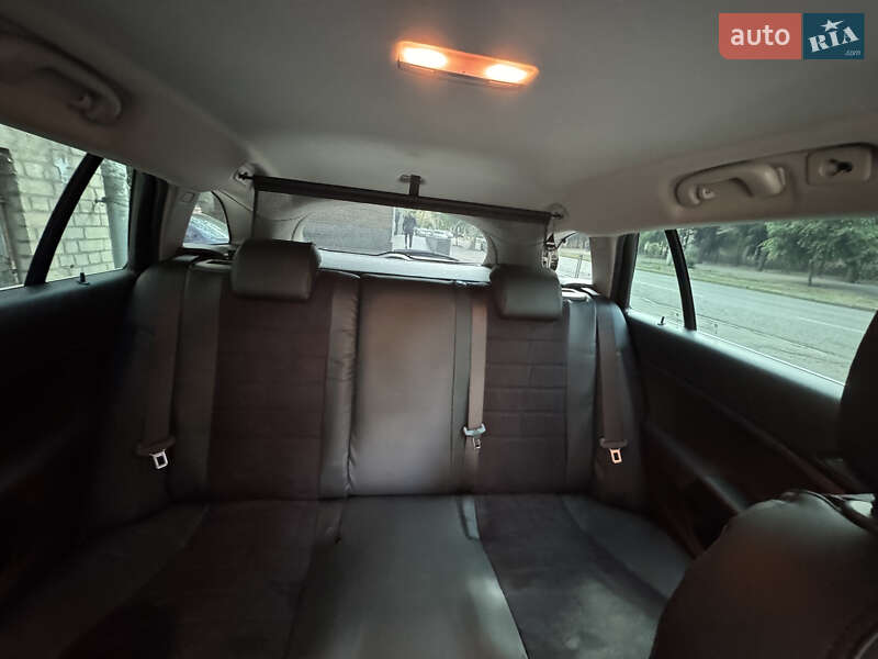 Універсал Opel Insignia 2015 в Дніпрі