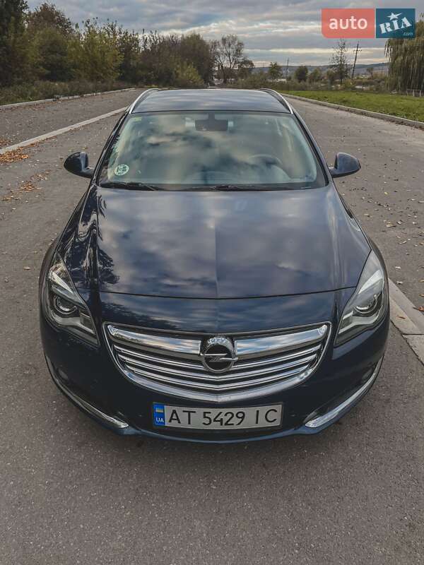 Универсал Opel Insignia 2014 в Бурштыне