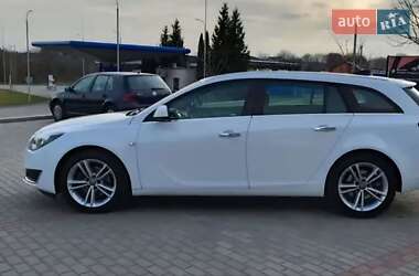 Універсал Opel Insignia 2016 в 
