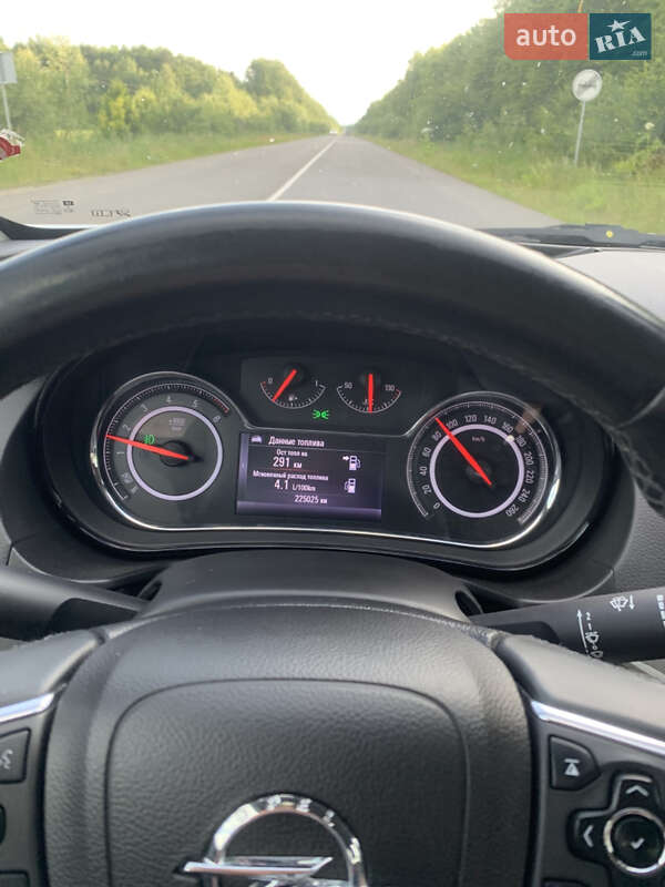 Седан Opel Insignia 2013 в Богородчанах