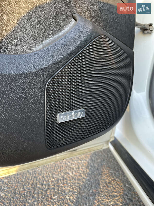 Универсал Opel Insignia 2011 в Львове