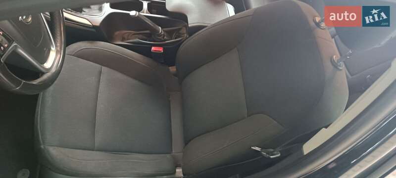 Універсал Opel Insignia 2012 в Харкові