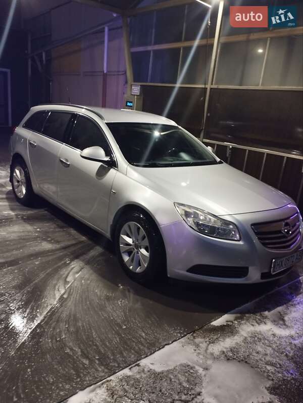 Универсал Opel Insignia 2010 в Каменец-Подольском