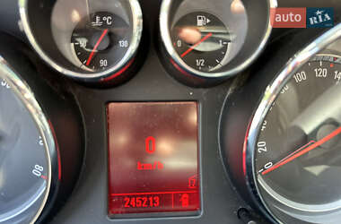 Седан Opel Insignia 2009 в 