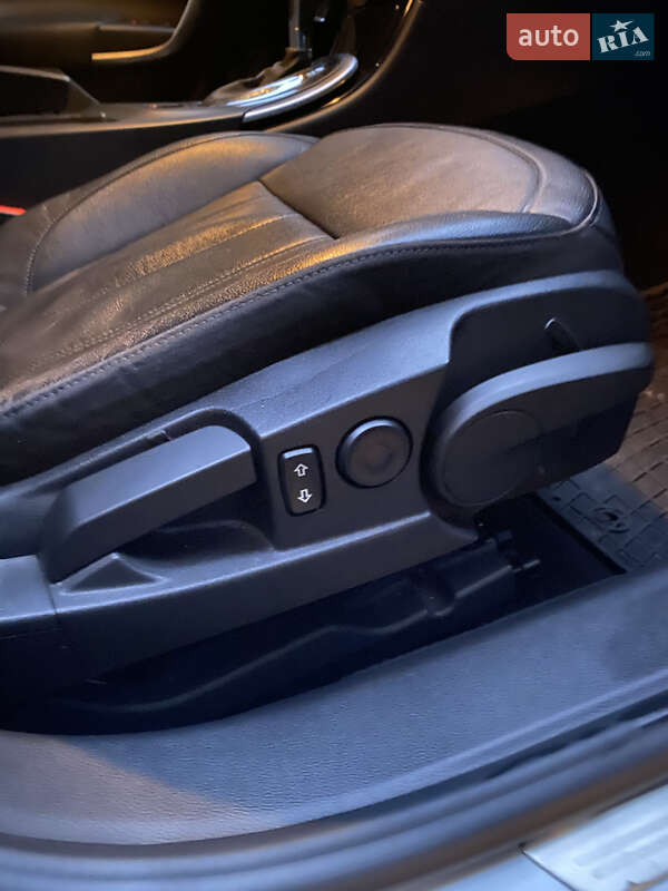 Седан Opel Insignia 2013 в Одесі