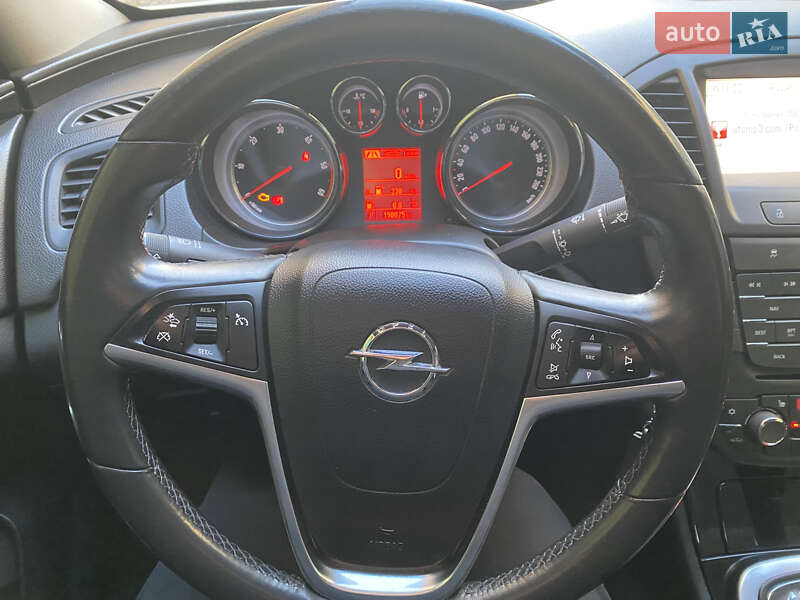 Седан Opel Insignia 2013 в Одесі