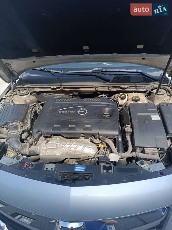 Універсал Opel Insignia 2015 в Сумах