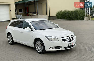 Універсал Opel Insignia 2011 в 