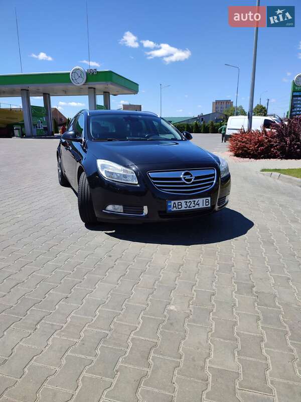 Универсал Opel Insignia 2012 в Виннице