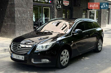 Универсал Opel Insignia 2011 в Ужгороде