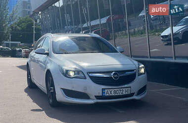 Универсал Opel Insignia 2014 в Киеве