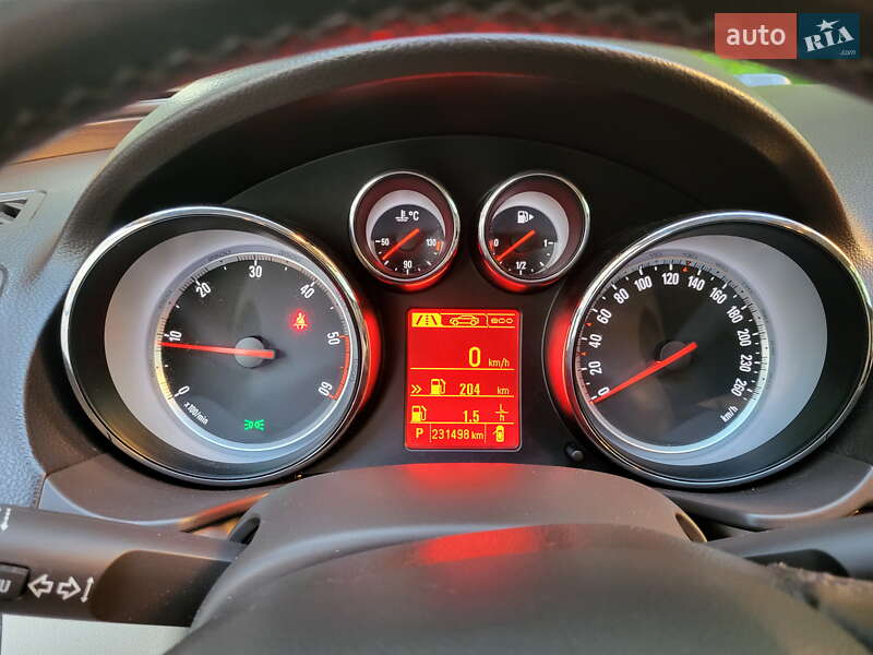 Универсал Opel Insignia 2013 в Чорткове