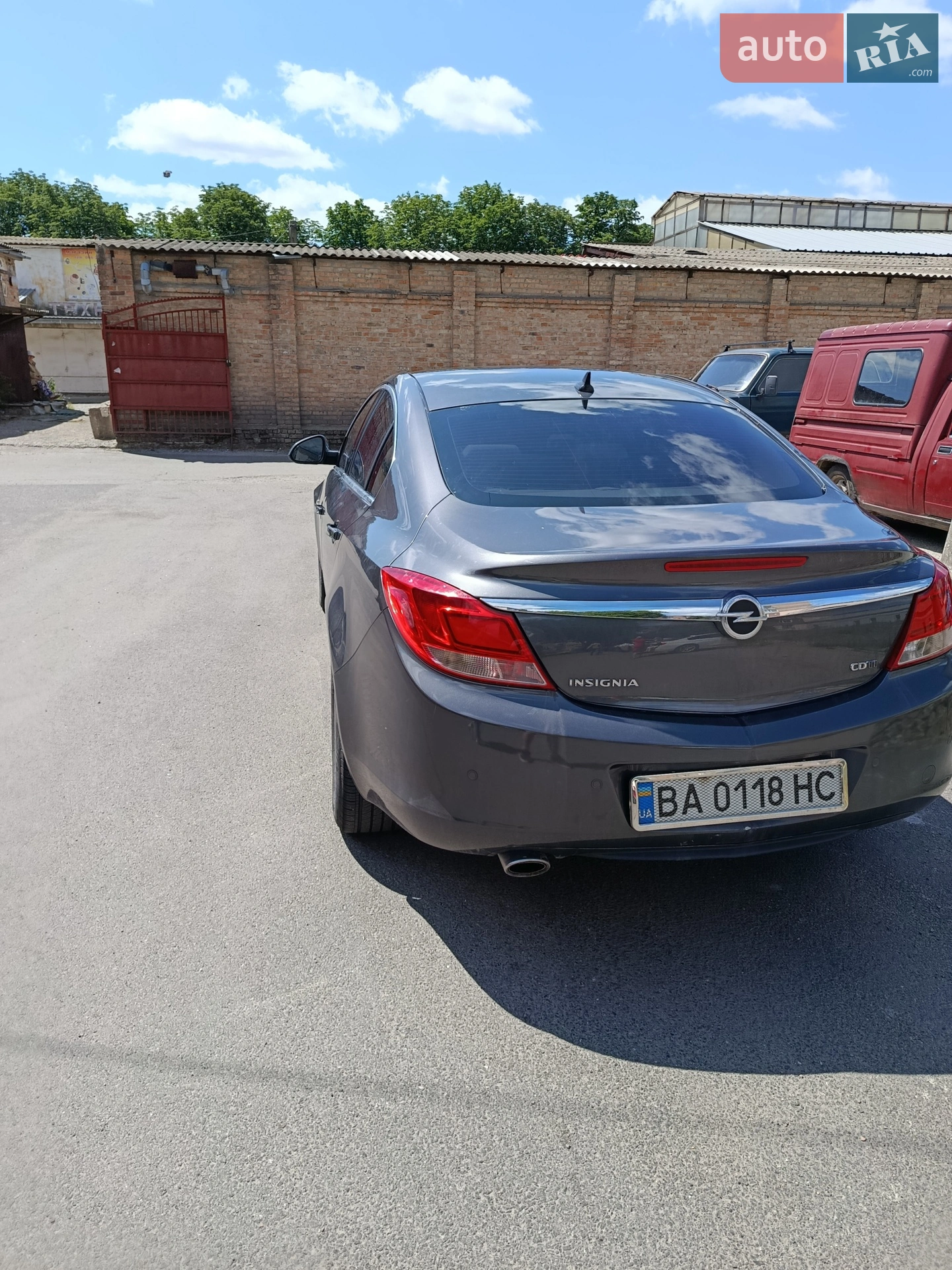 2010 Opel Insignia - мініатюра 7
