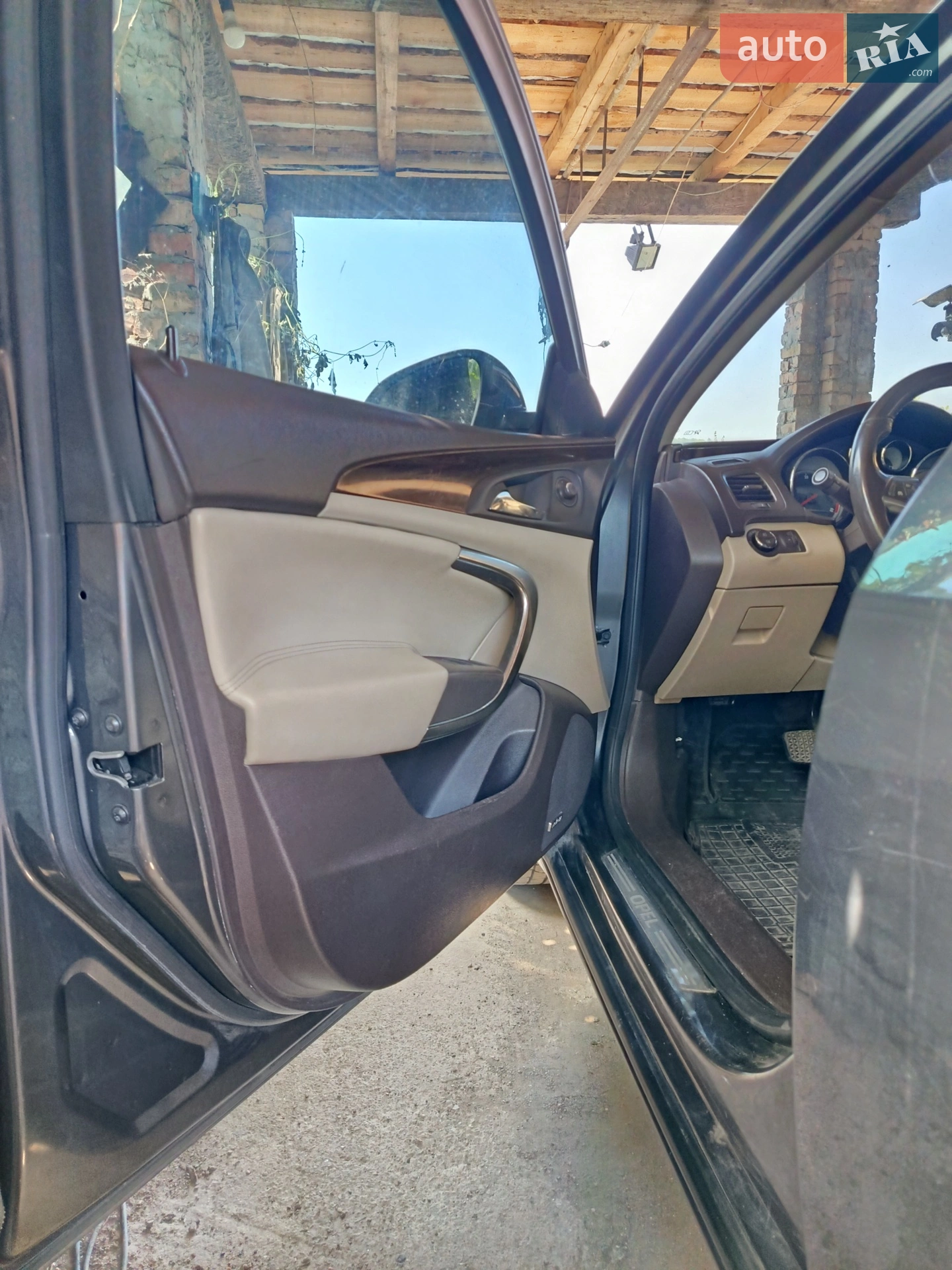 2010 Opel Insignia - мініатюра 13